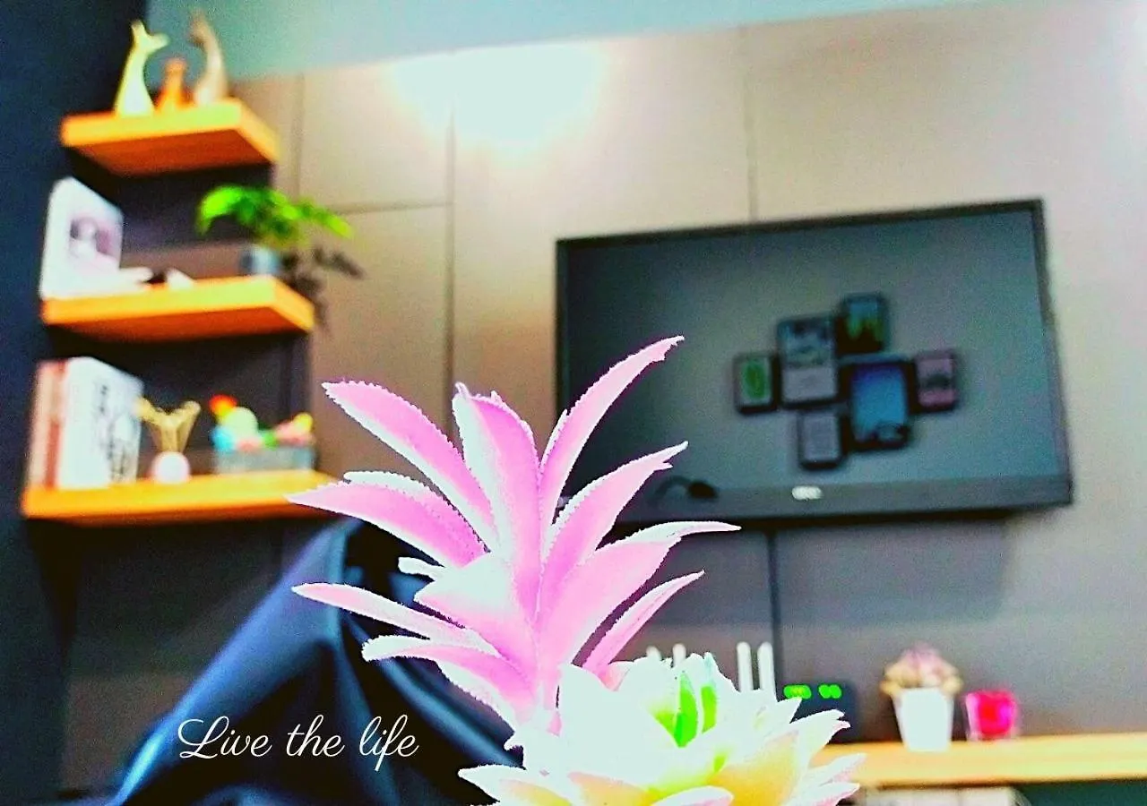 Modern Designer Suite At Continew, Trx Klcc View, Next To Ikea Kuala Lumpur